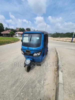 TVS 2018 Blue