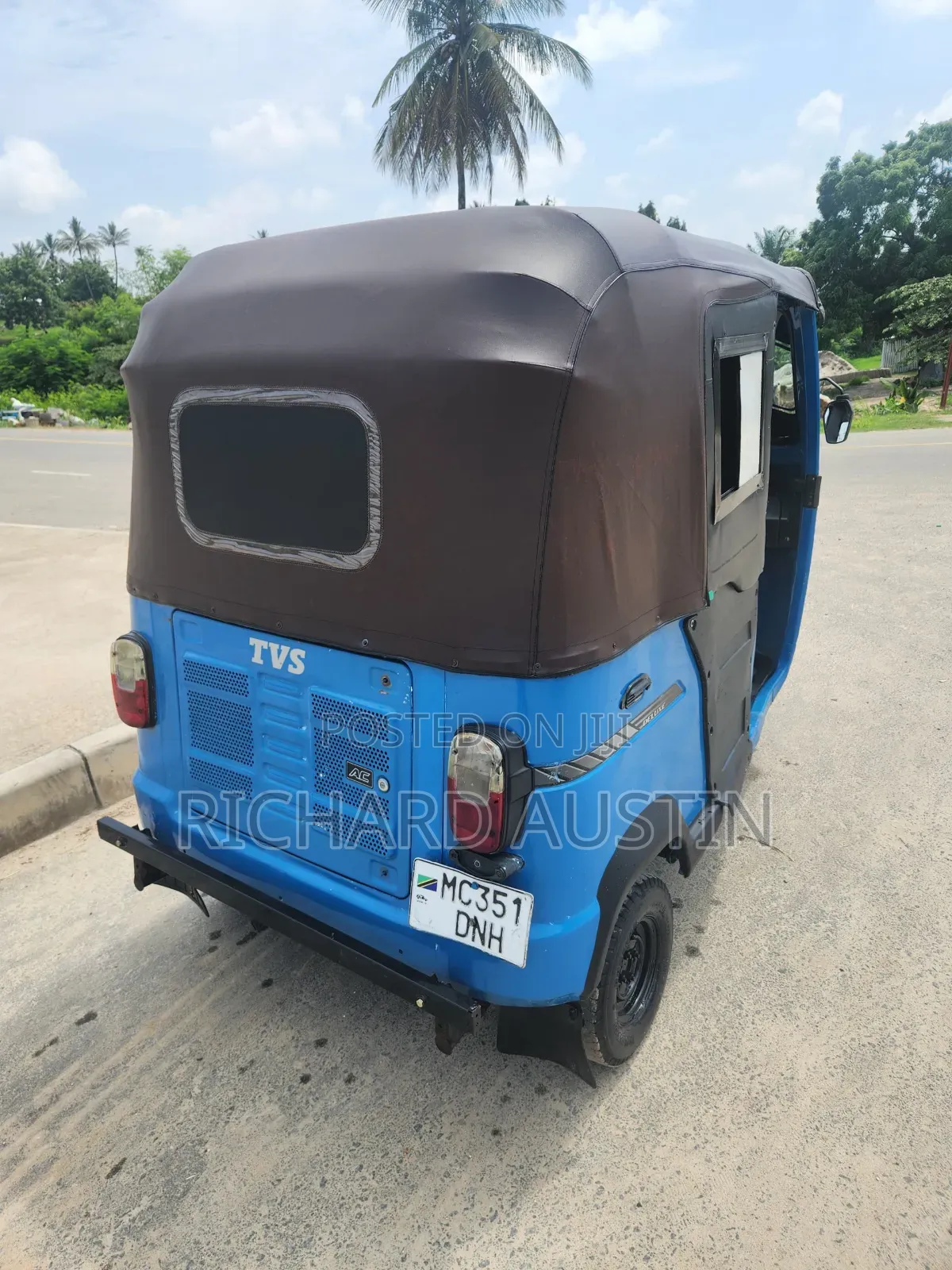 TVS 2018 Blue