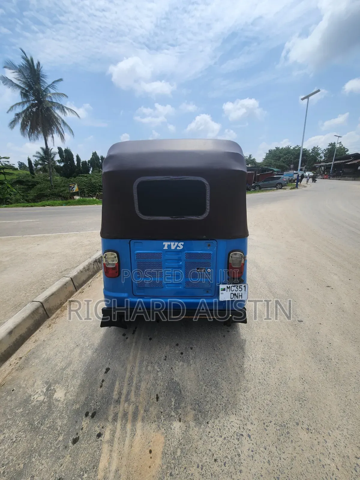 TVS 2018 Blue