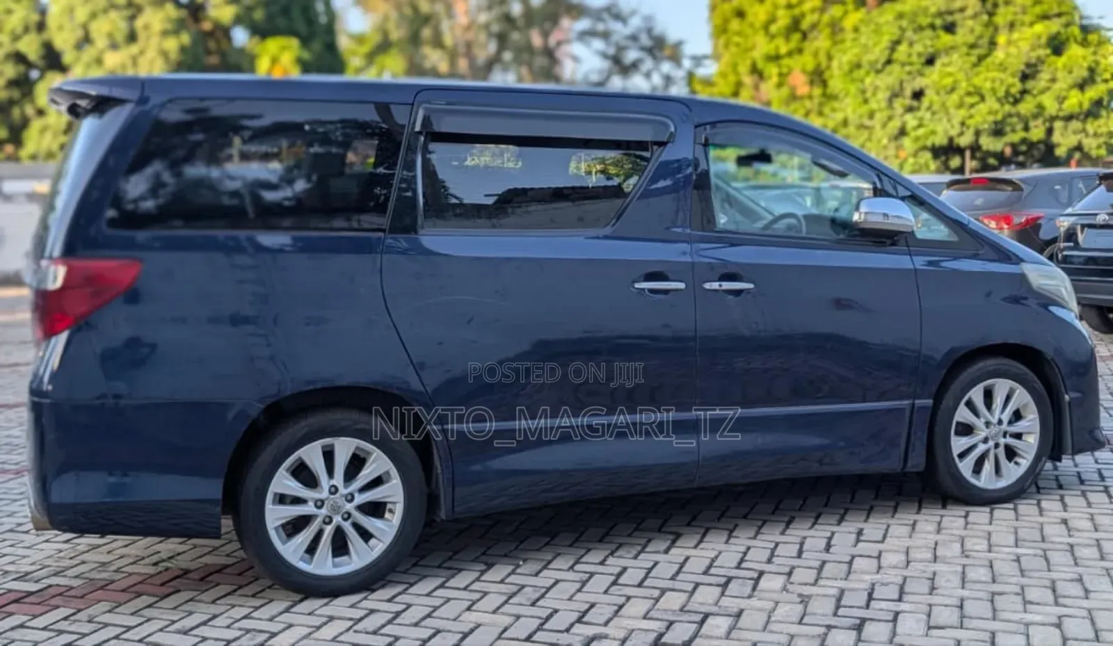 Toyota Alphard 2008 Blue
