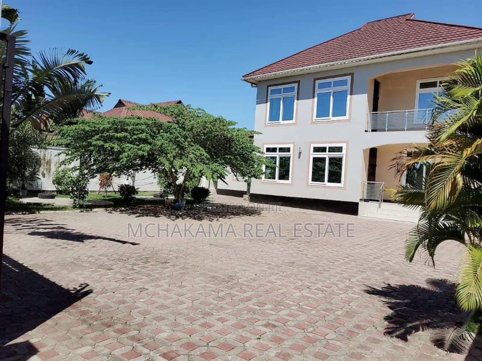 4bdrm Block of Flats in Mchakama Real Estate, Mbweni for sale