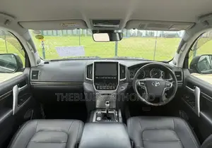 Toyota Land Cruiser 2018 Black