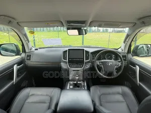 Toyota Land Cruiser 2018 Black