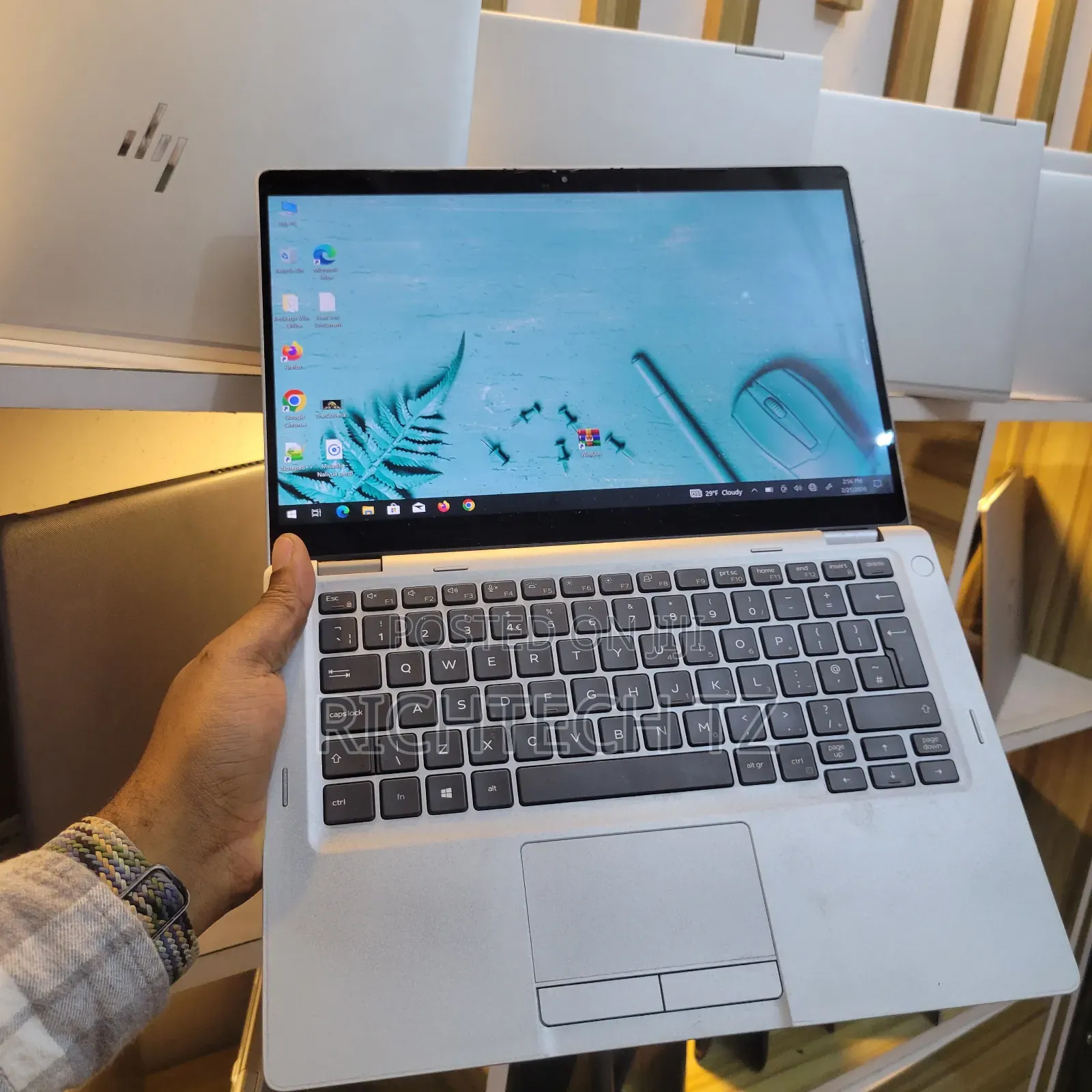 Laptop Dell Latitude 5310 8GB Intel Core i7 SSD 256GB