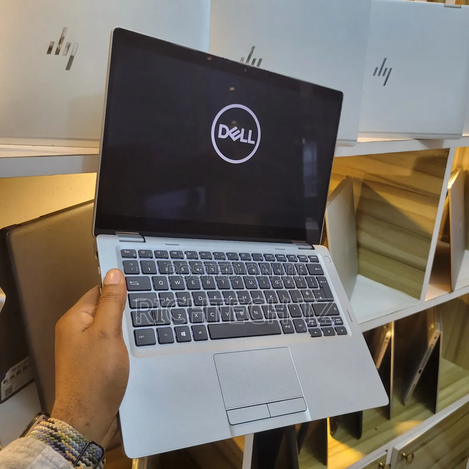 Laptop Dell Latitude 5310 8GB Intel Core i7 SSD 256GB