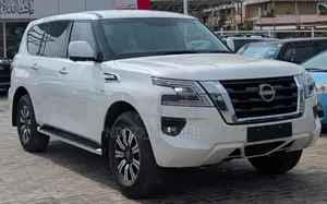 Nissan Patrol 2022 White
