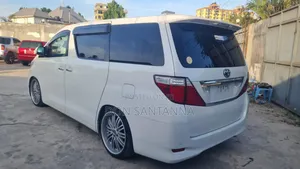 Toyota Alphard 2010 White
