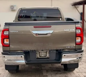 Toyota Hilux 2023