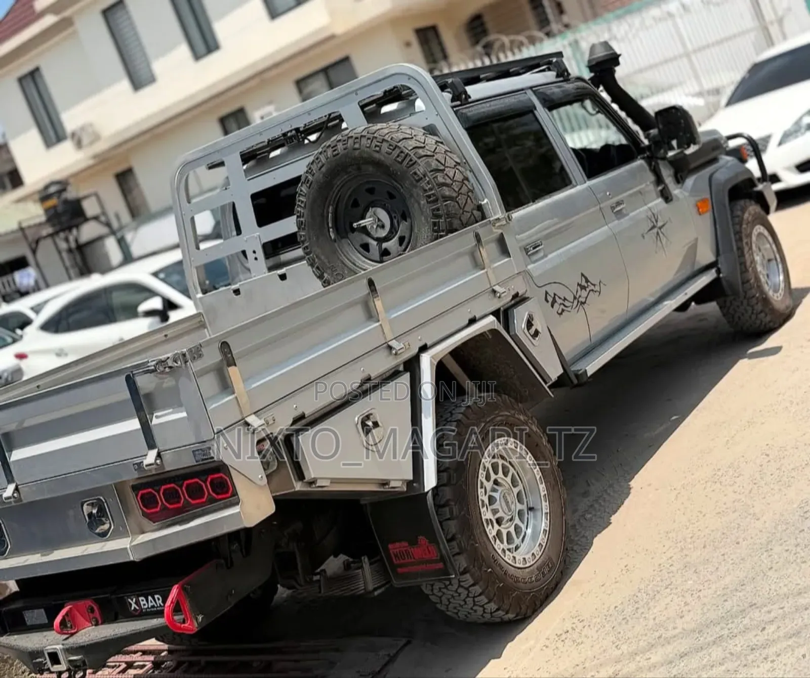 Toyota Land Cruiser 2023 Silver