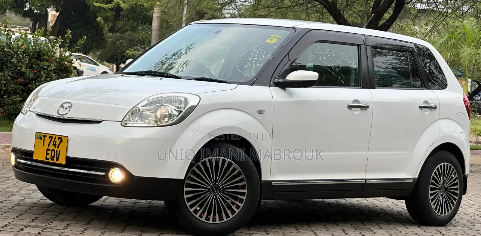 Mazda Verisa 2006 White