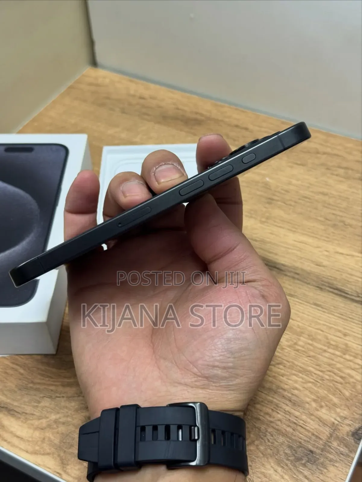 New Apple iPhone 15 Pro Max 256 GB Black