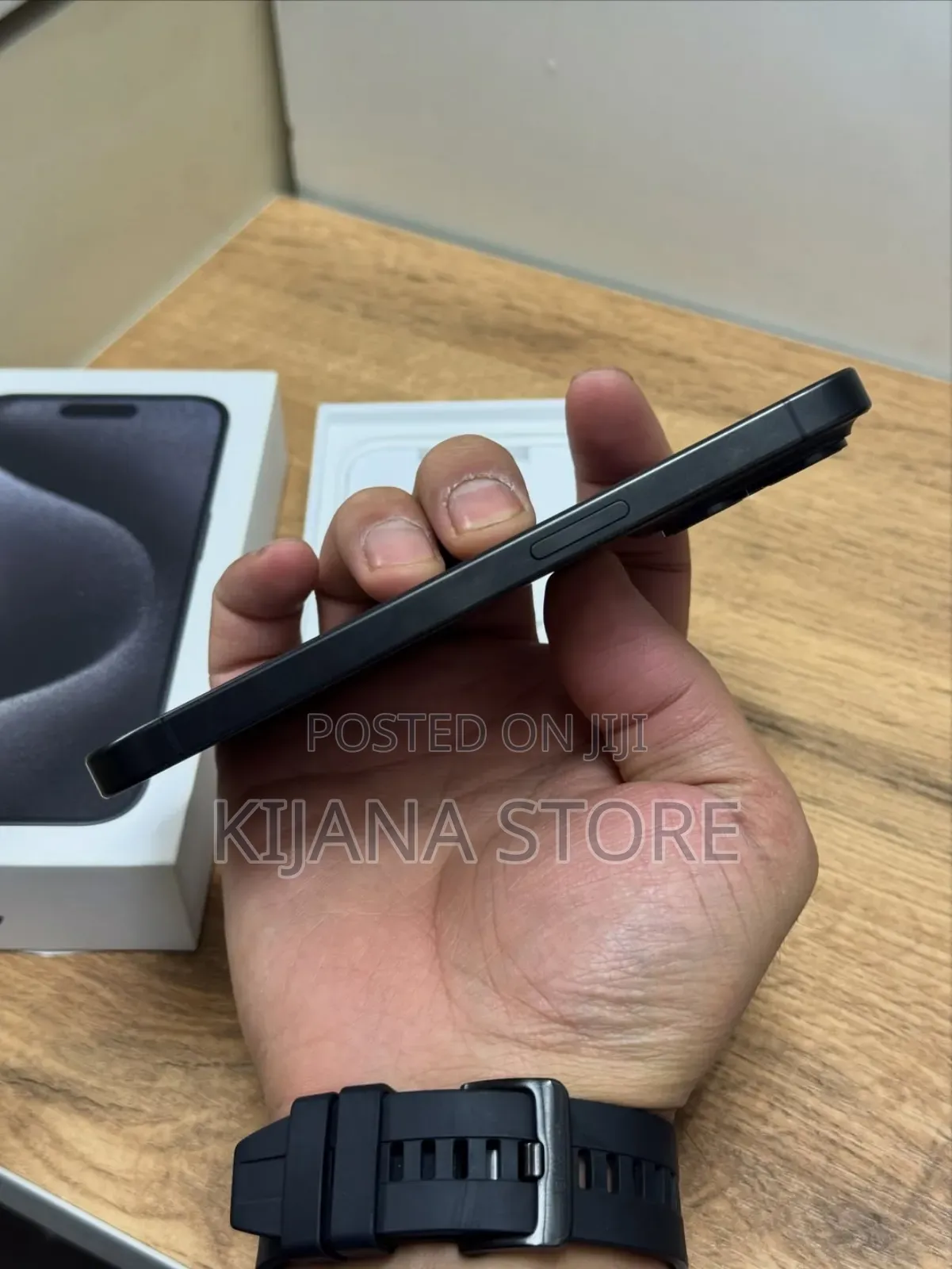 New Apple iPhone 15 Pro Max 256 GB Black