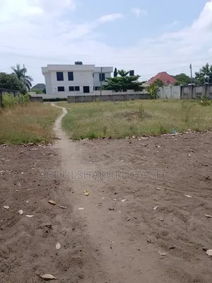 Plot for Sale Mbwenijkt