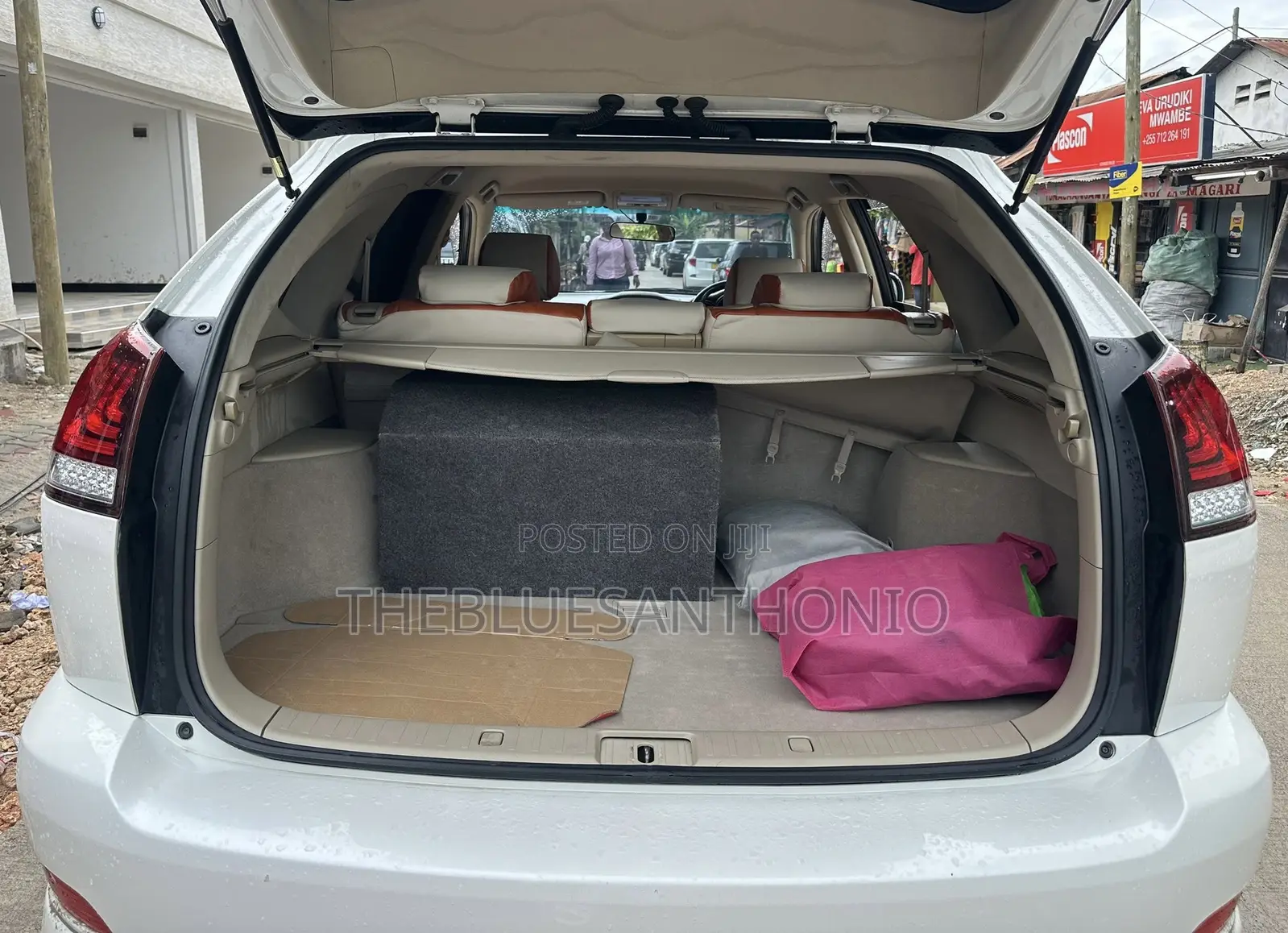 Lexus LX 570 2009 White