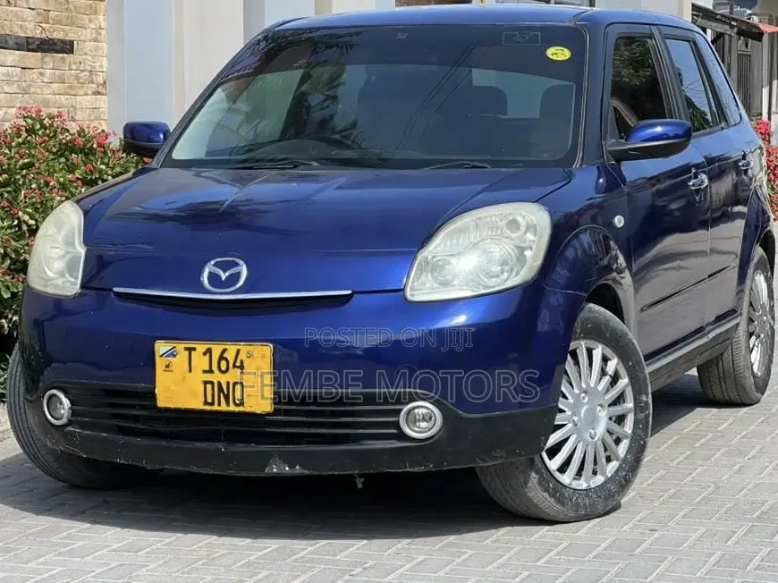 Mazda Verisa 2008 Blue