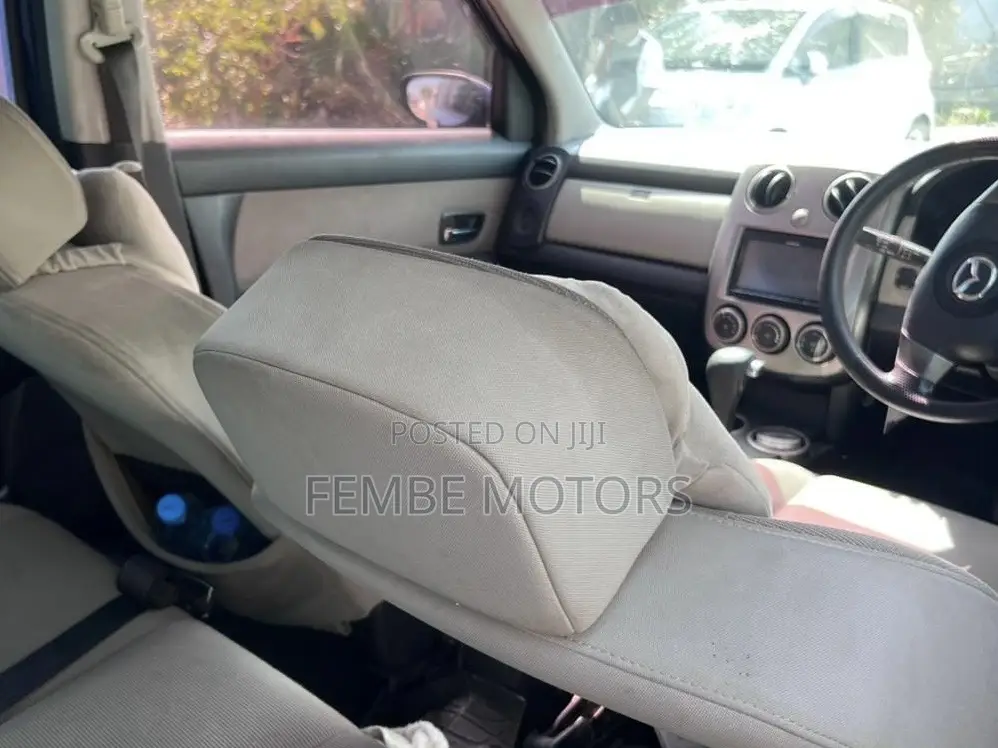 Mazda Verisa 2008 Blue