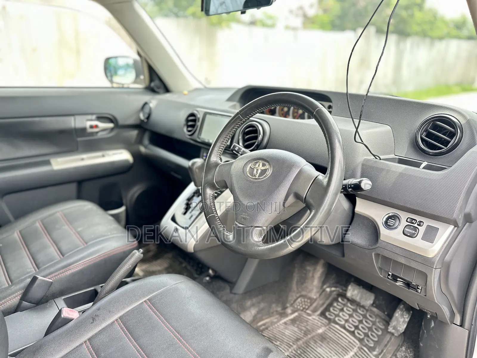 Toyota Corolla Rumion Hatchback 1.8 AWD 2009 White