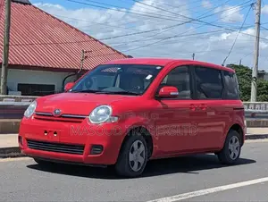 Toyota Sienta 1.5 AWD 2005 Red