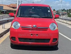 Toyota Sienta 1.5 AWD 2005 Red