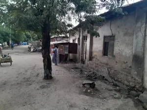 11bdrm House in House No 22, Temeke for sale