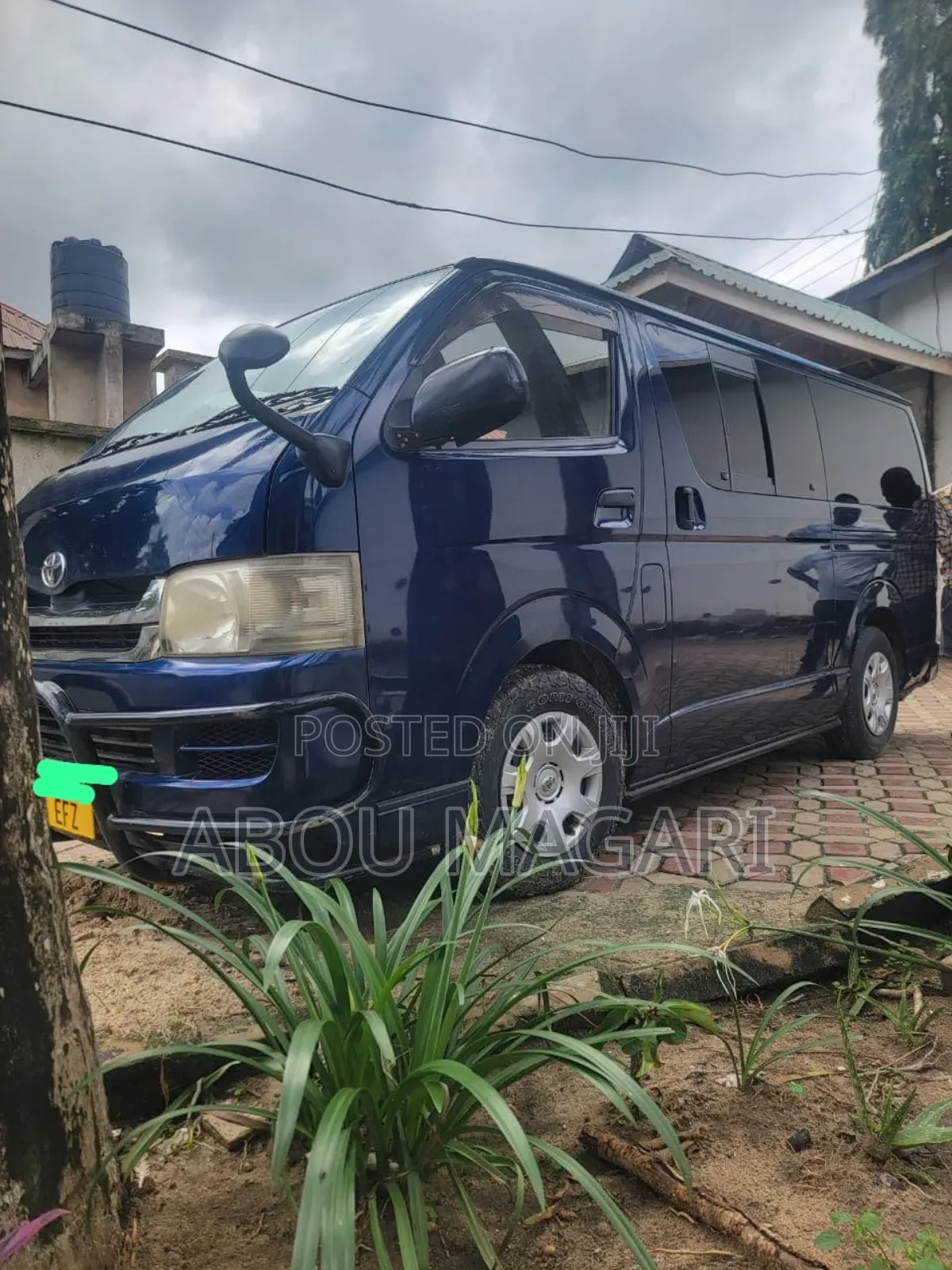 Toyota Quantum 2006 Blue