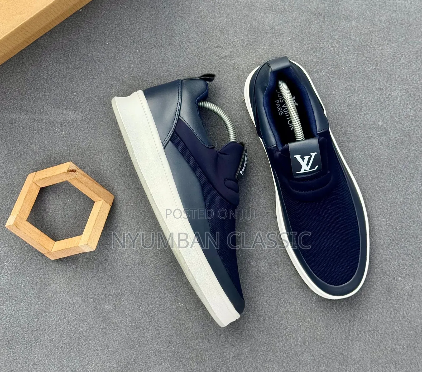 Louis Vuitton Sneakers Shoes