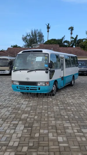 Toyota Coaster 2005 White
