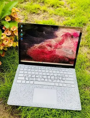 Microsoft Surface Laptop 2