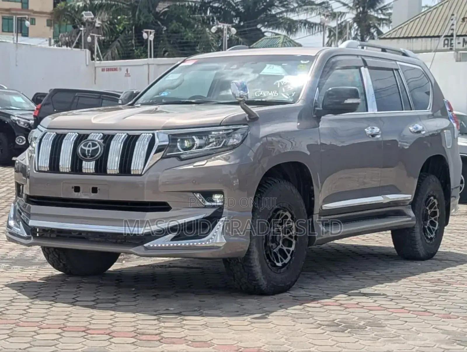 Toyota Land Cruiser Prado 4.0 Petrol TX 2021 Gray