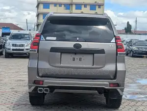 Toyota Land Cruiser Prado 4.0 Petrol TX 2021 Gray