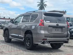 Toyota Land Cruiser Prado 4.0 Petrol TX 2021 Gray