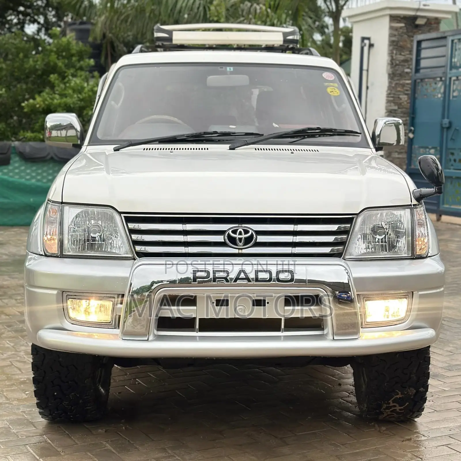 Toyota Land Cruiser Prado 2.7 5dr 2002 White