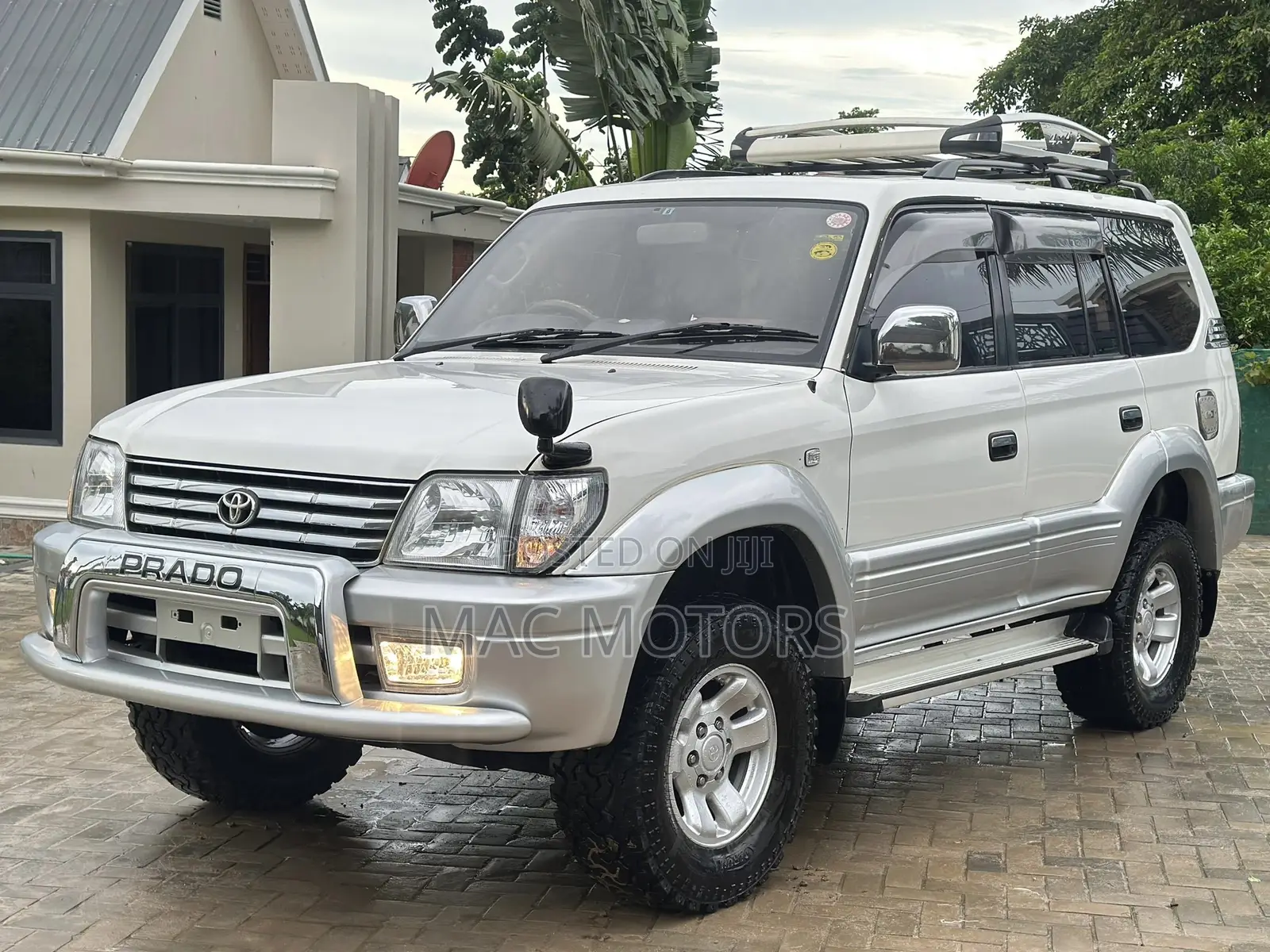 Toyota Land Cruiser Prado 2.7 5dr 2002 White