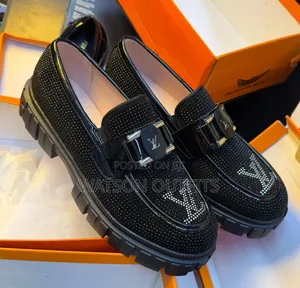 Men's Leather Shoes Lv and Prada Brand Typically Fit for Graduation