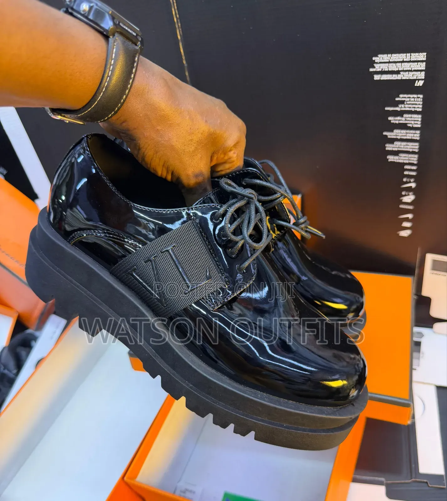 Men's Leather Shoes Lv and Prada Brand Typically Fit for Graduation
