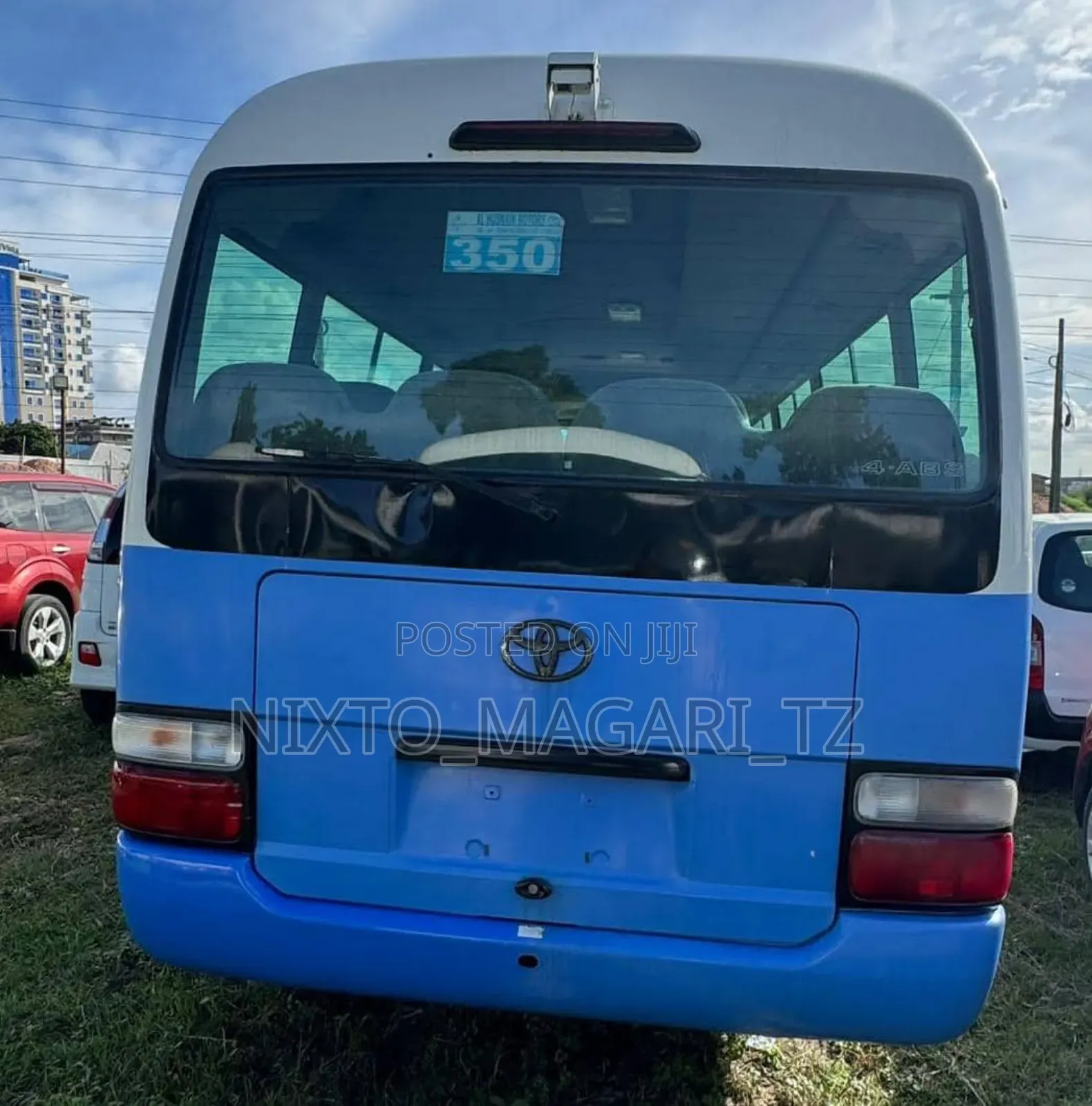 Toyota Coaster 2004 Blue