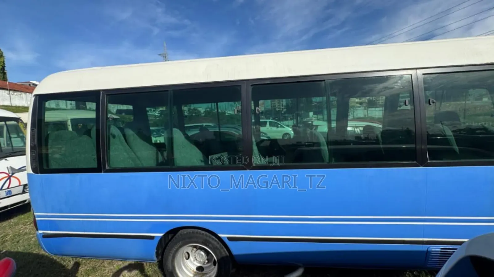 Toyota Coaster 2004 Blue