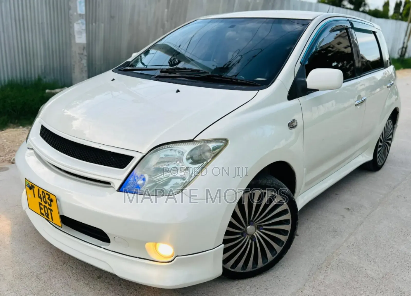 Toyota IST 2005 White