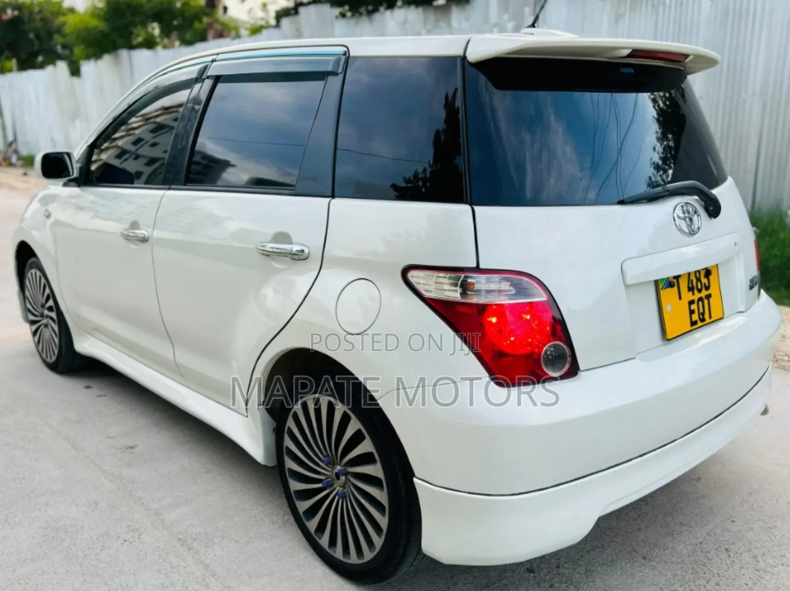 Toyota IST 2005 White