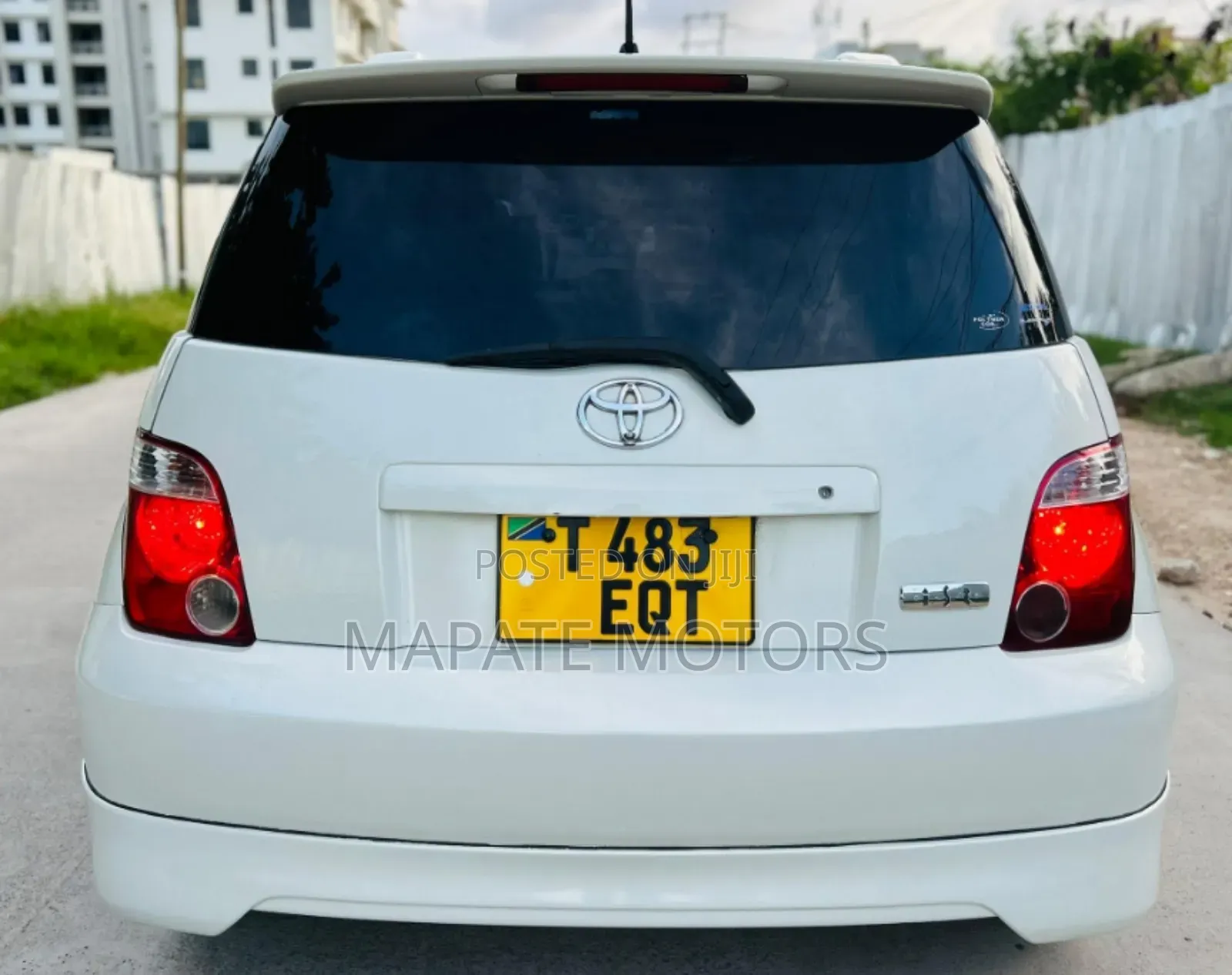 Toyota IST 2005 White