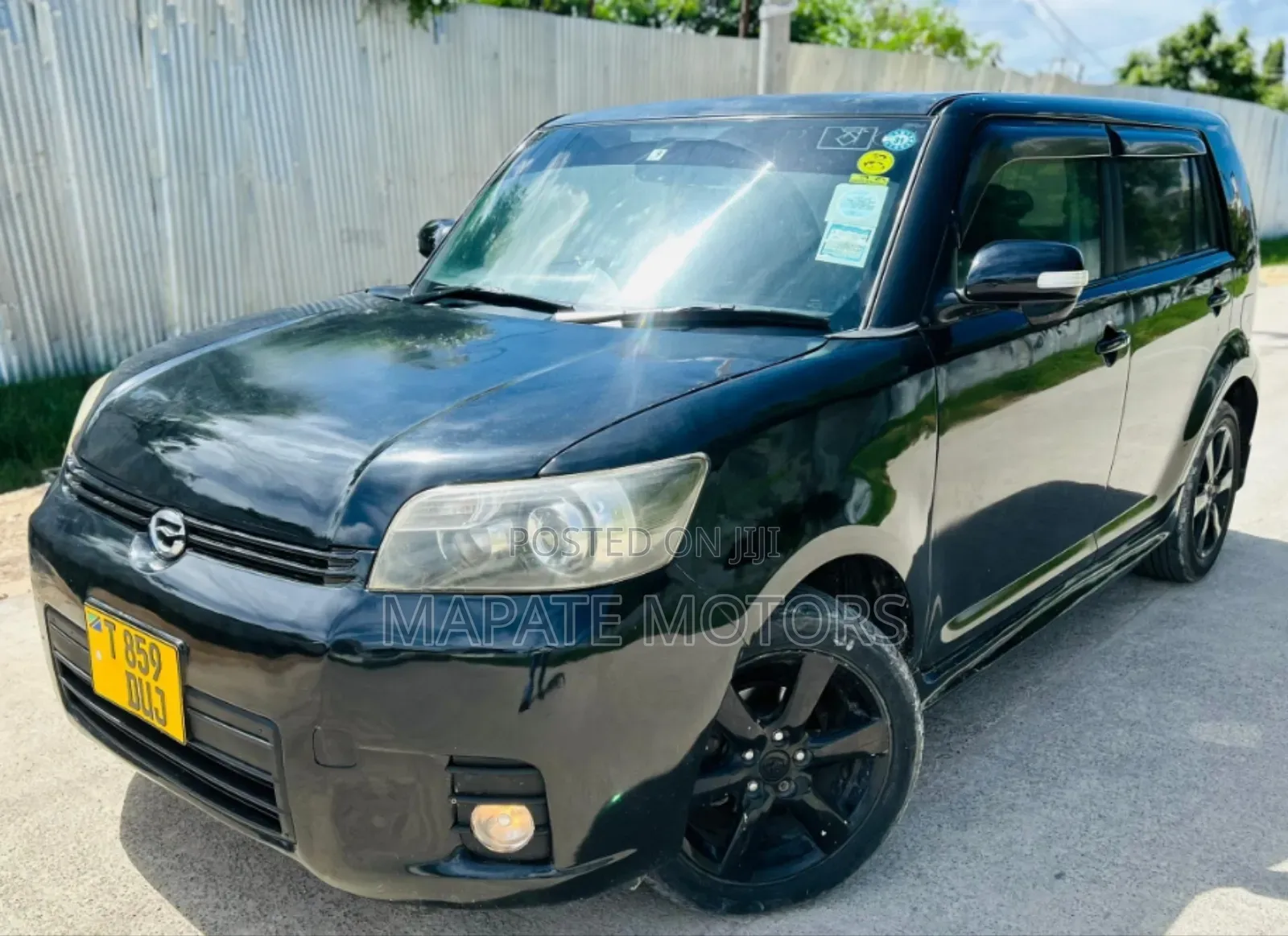 Toyota Corolla Rumion Hatchback 1.5 FWD 2009 Black