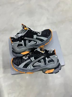 Gentromen Balanciaga Runner Original Shoes