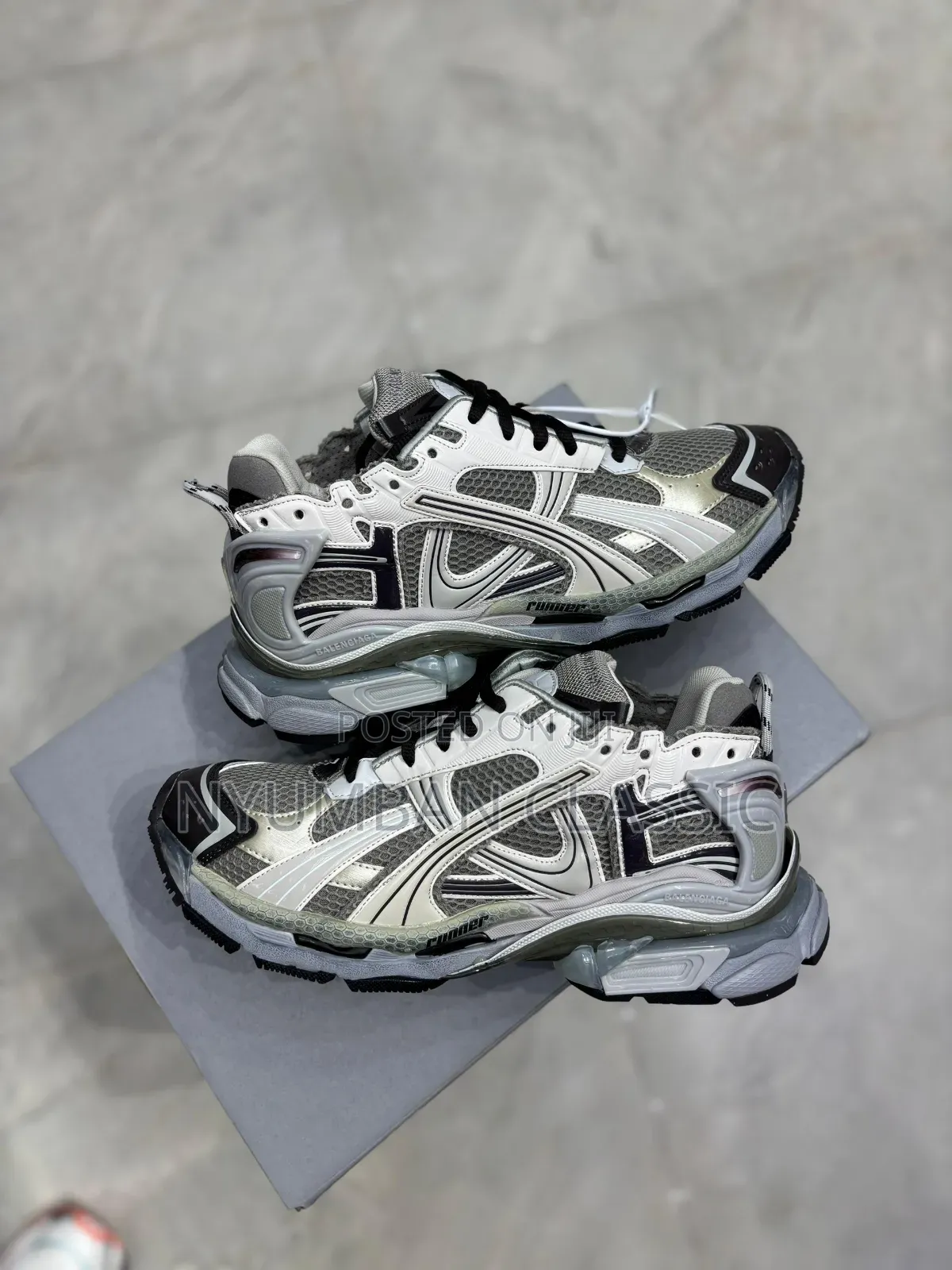 Gentromen Balanciaga Runner Original Shoes