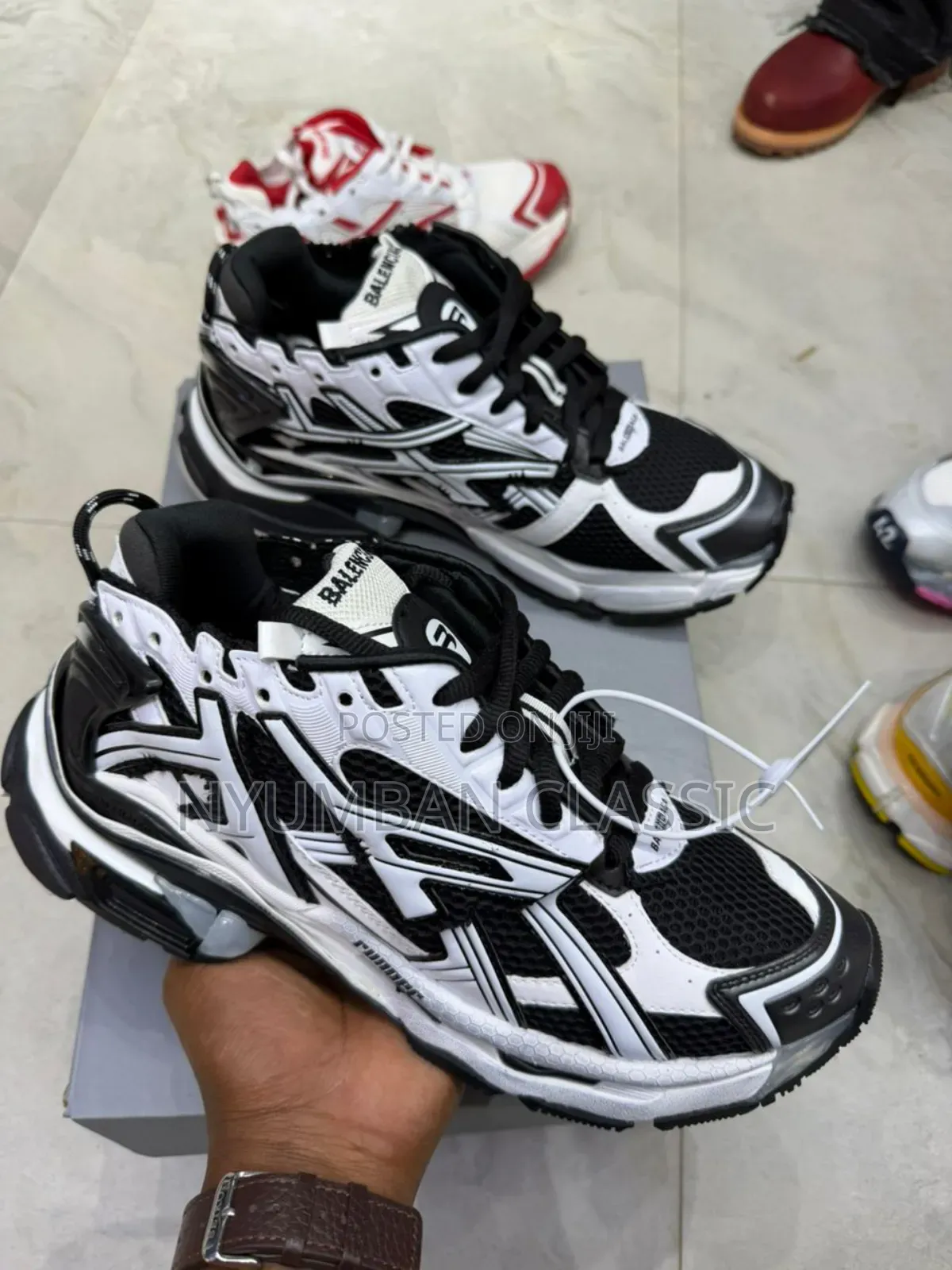 Gentromen Balanciaga Runner Original Shoes