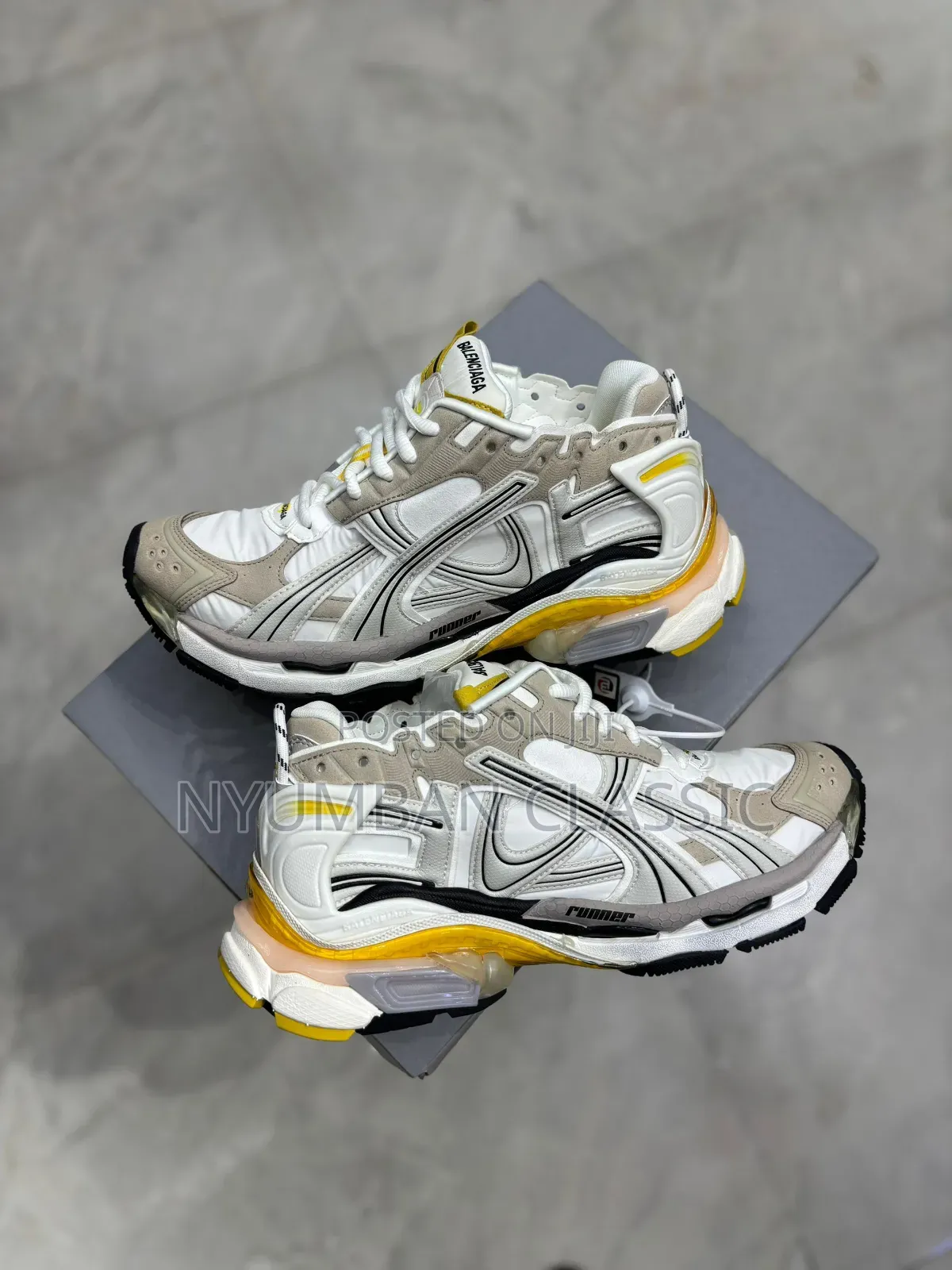 Gentromen Balanciaga Runner Original Shoes