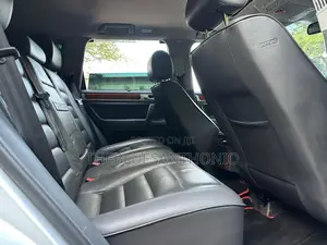 Volkswagen Touareg 2007 Silver