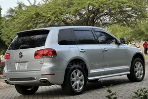 Volkswagen Touareg 2007 Silver