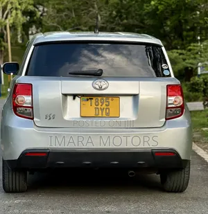 Toyota IST 2008 Silver