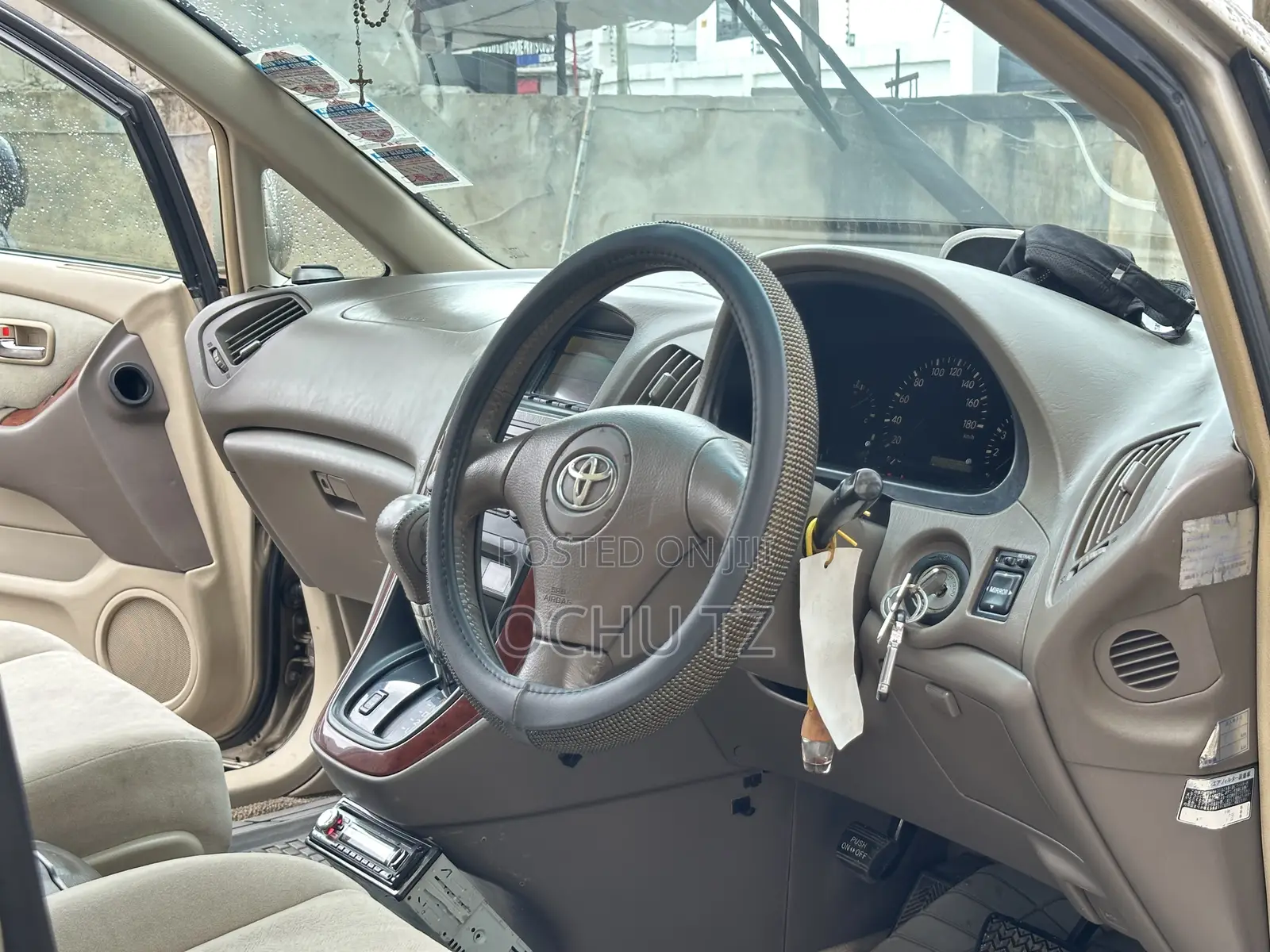 Toyota Harrier 2001 Gold