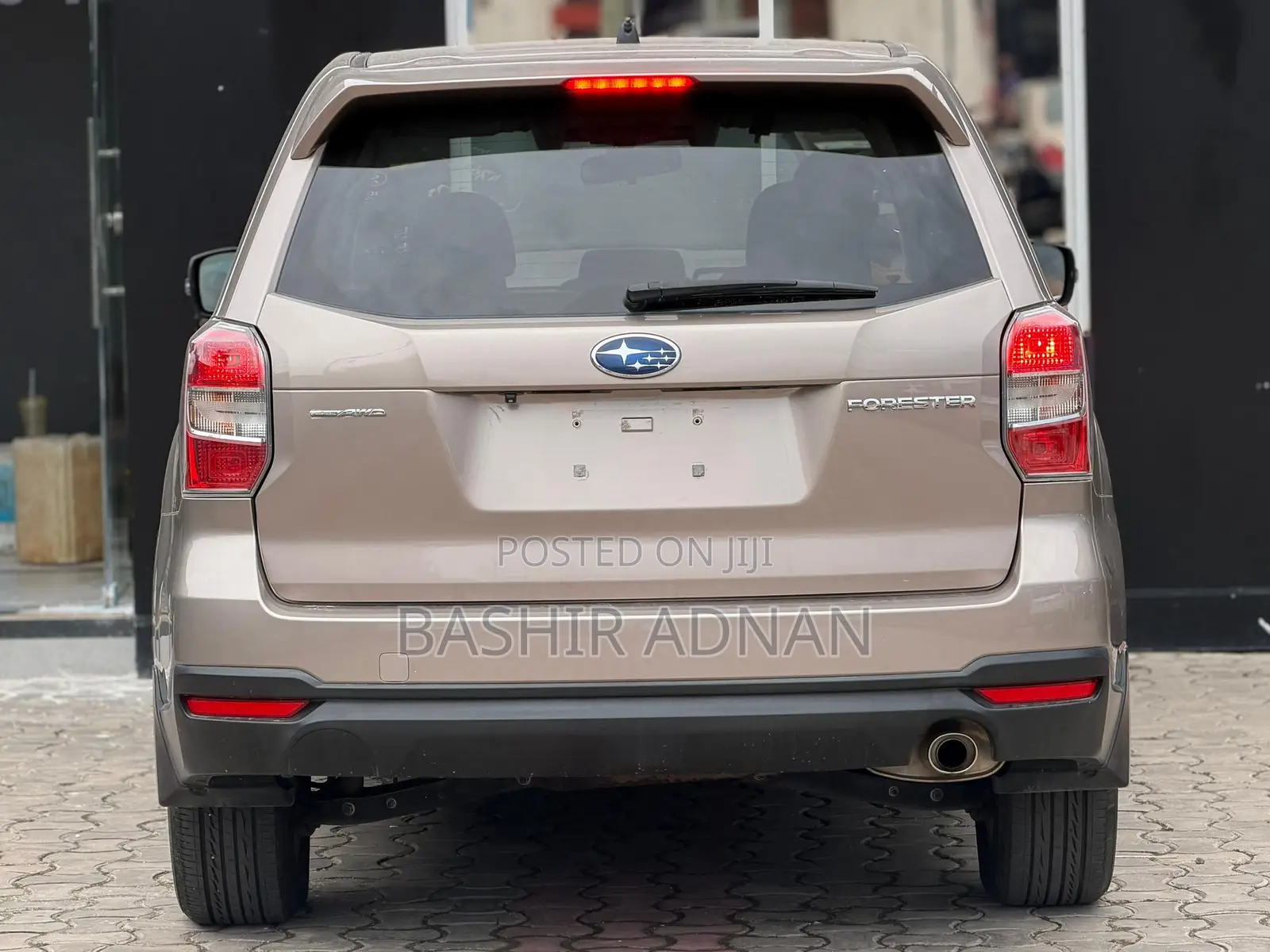 Subaru Forester SV Premium 2014 Gold